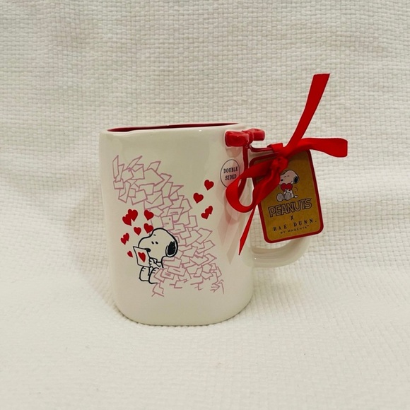 Rae Dunn Peanuts Snoopy Valentines Mug - Rae Dun Snoopy Mug BE MNE - Picture 2 of 3
